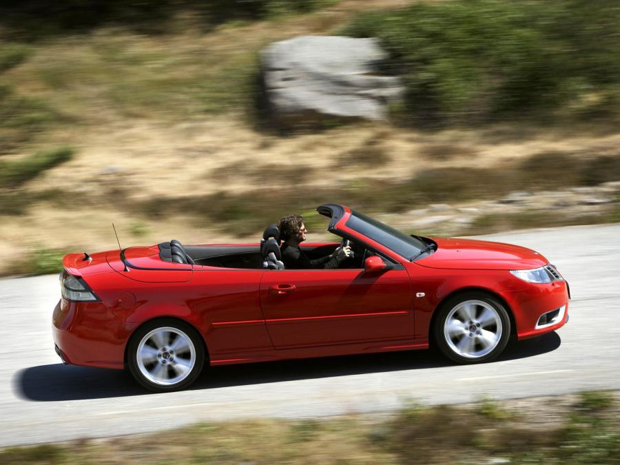  Saab 9-3 Aero Convertible 2008 года  (фото 4 из 16)
